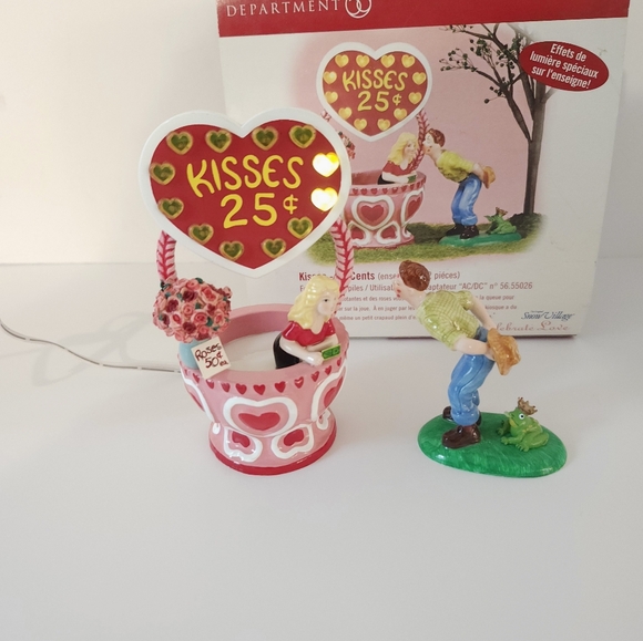 Department 56 Kissing Booth 25 Cents Snow Village Valentine's Day 55215 - Picture 8 of 11